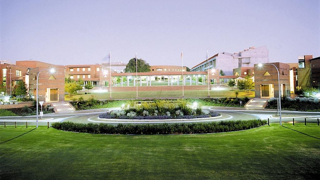 TÌM HIỂU VỀ ĐẠI HỌC CÔNG NGHỆ CURTIN SINGAPORE